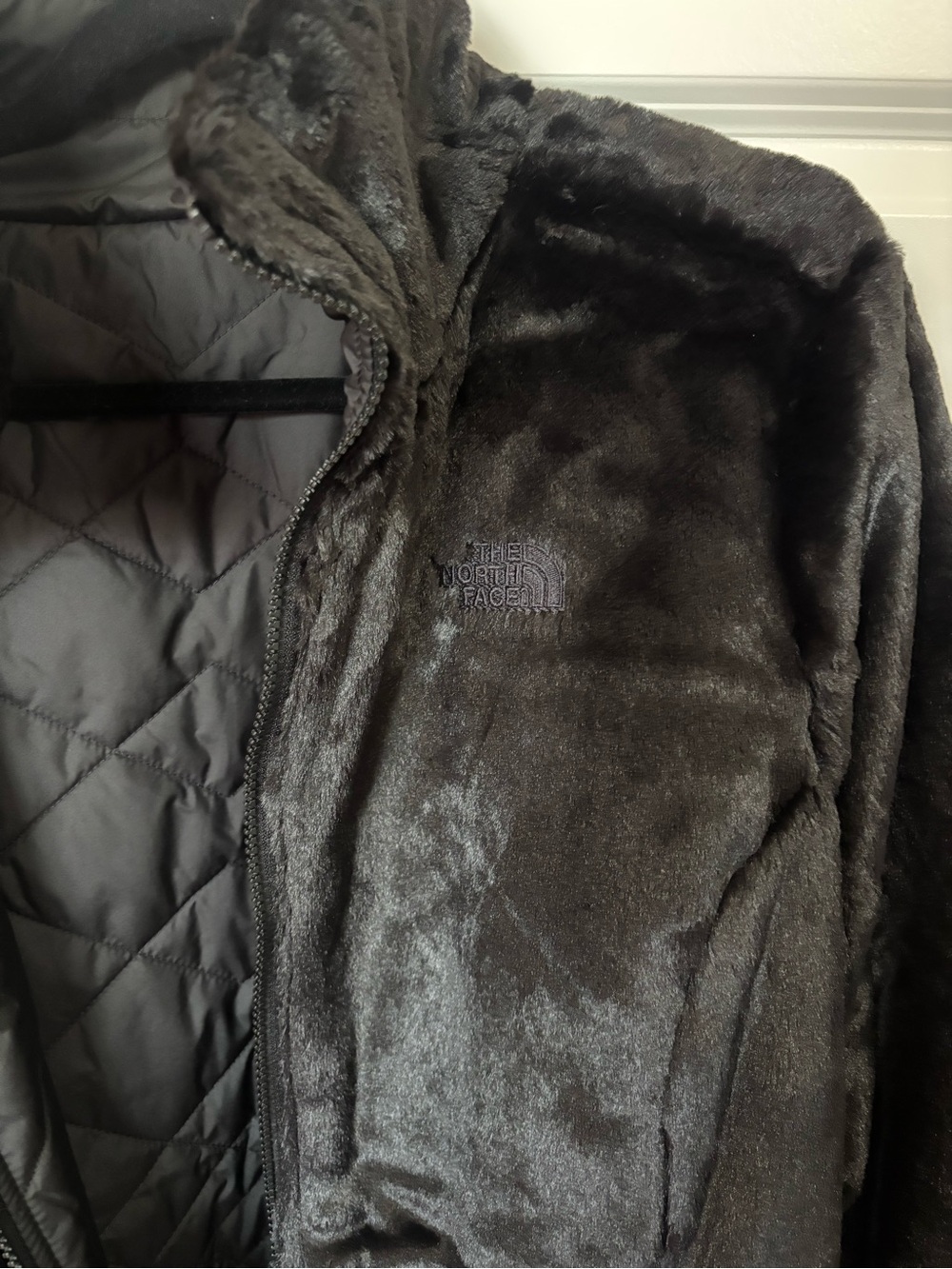 The North Face Black Insulated Zip-Front Jacket Reversible - Picture 6 of 7